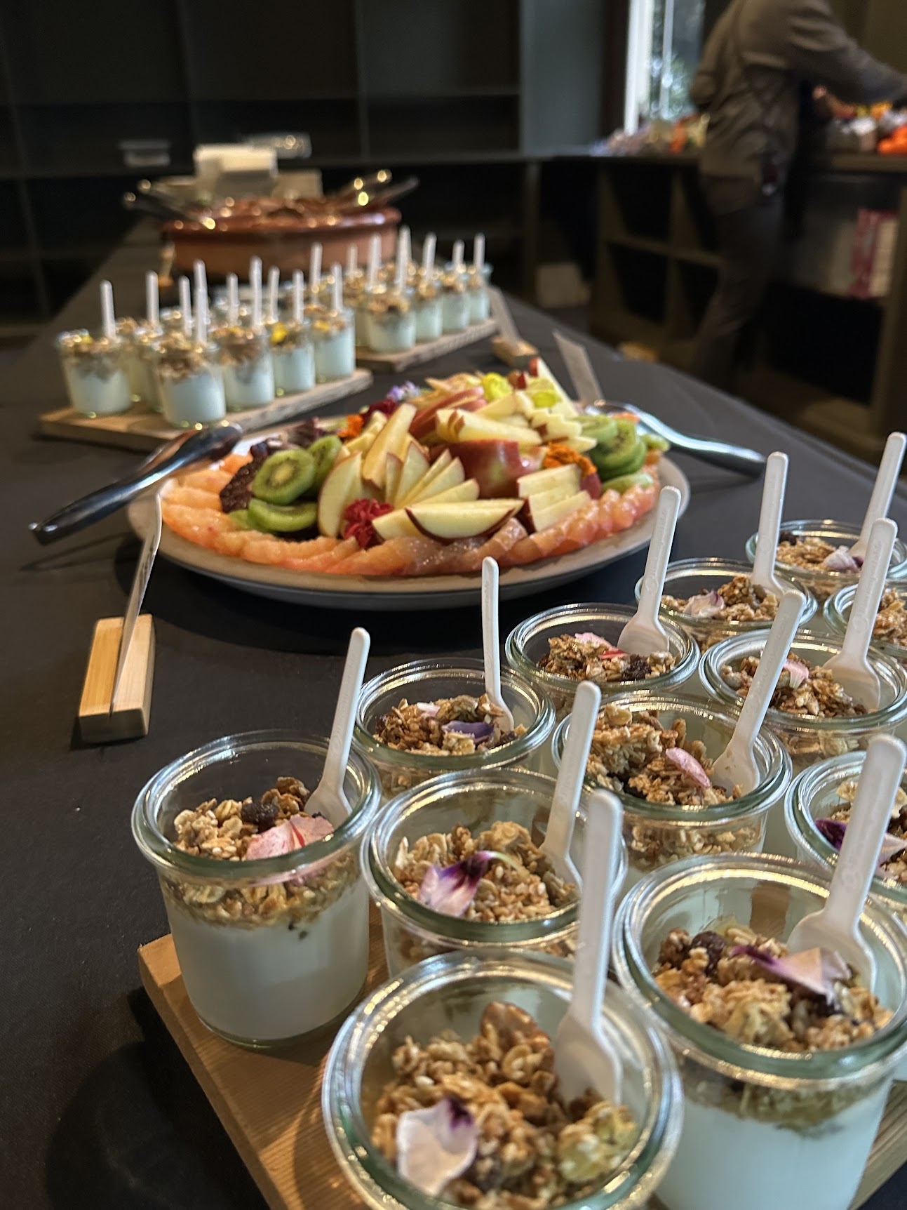 Lunch and Learn Mastery: The Ultimate Guide to Planning a Successful Office Event with Delicious Food and Engaging Topics